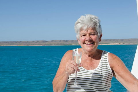 Swim With Whale Sharks - Ningaloo Reef - 3 Islands Whale Shark Dive - Yamba Accommodation 5