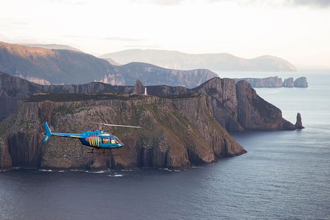The Grand Tour Helicopter Flight - Yamba Accommodation 1