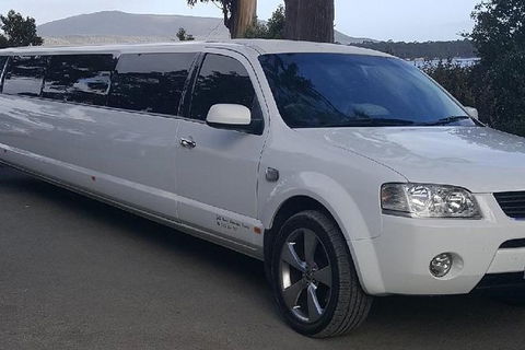 Hobart Airport Transfers In Stretch Limousine Up To 8 People $150 Dollars Total. - Yamba Accommodation 0