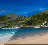 Full-Day Adventure Sailing Experience Circumnavigate Magnetic Island - Yamba Accommodation