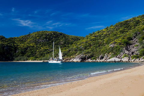 Full-Day Adventure Sailing Experience: Circumnavigate Magnetic Island - Yamba Accommodation 0