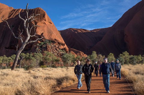 Highlights Of Uluru Including Sunrise And Breakfast - Yamba Accommodation 4