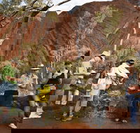 Full Uluru Base Walk at Sunrise Including breakfast - Yamba Accommodation