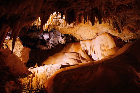 Jewel Cave - Yamba Accommodation 1