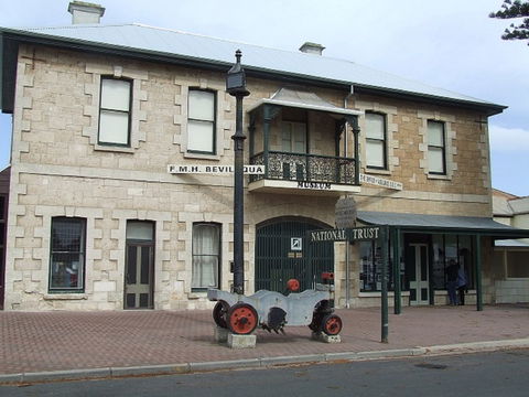 The Old Wool And Store Grain Museum Beachport - Yamba Accommodation 1