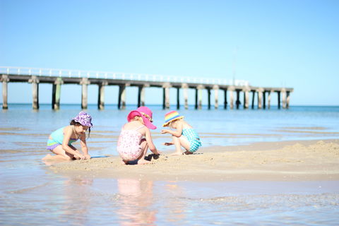 Frankston Beach - Yamba Accommodation 0