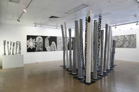 Outstation Gallery - Aboriginal Art From Art Centres - Yamba Accommodation 2