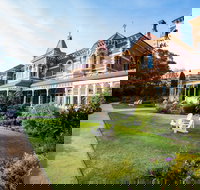 Rippon Lea Estate - Yamba Accommodation