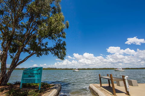 Dohles Rocks - Yamba Accommodation 0