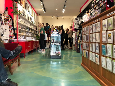 In.cube8r Gallery And Emporium - Yamba Accommodation 1