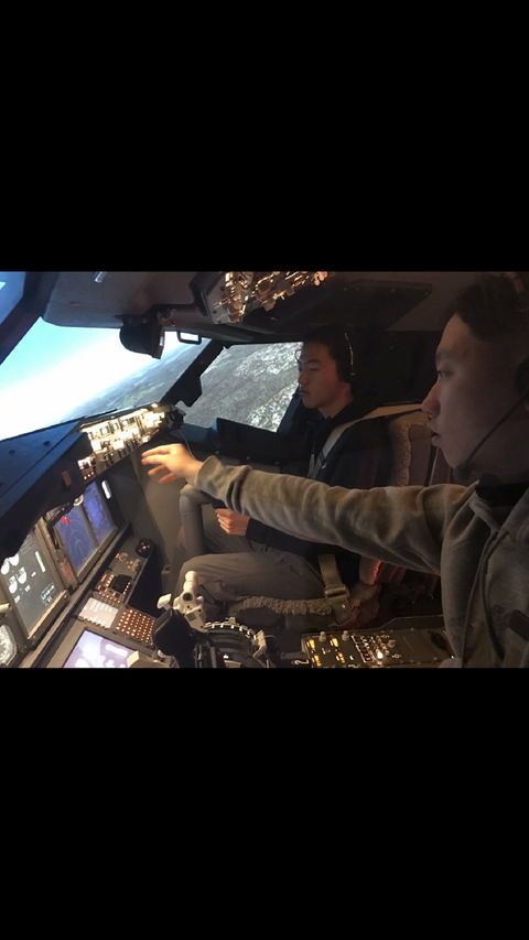 SIM737 Flight Simulator Hobart - Yamba Accommodation 1