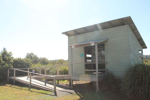 Boyters Lane Bird Hide - Yamba Accommodation 1