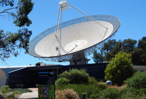 CSIRO Parkes Radio Telescope Visitor Centre - Yamba Accommodation 0