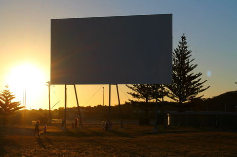 Dongara Denison Drive-Ins - Yamba Accommodation 0