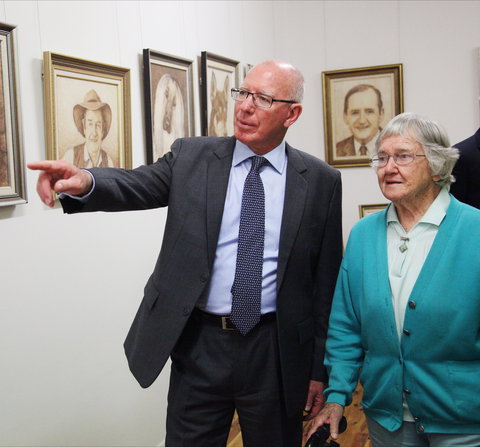 Doris Golder Wool Art Gallery - Yamba Accommodation 1