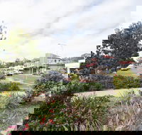 Gin Gin - Yamba Accommodation
