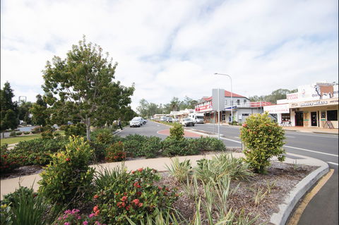 Gin Gin - Yamba Accommodation 0