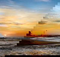 Narrabeen Beach - Yamba Accommodation