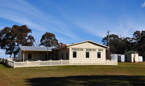 Pioneer Women's Hut Museum - Yamba Accommodation 0