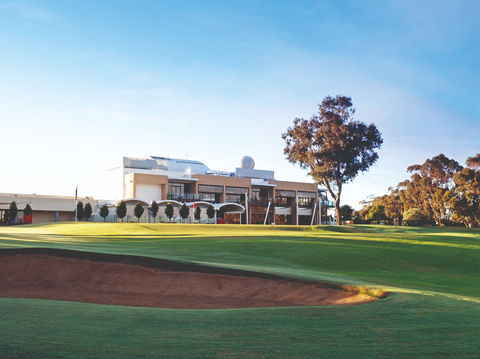 Rich River Golf Club - Yamba Accommodation 0