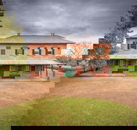 Rouse Hill Estate - Yamba Accommodation