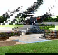 Dunwich War Memorial - Yamba Accommodation