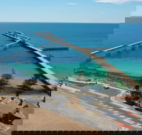 Wallaroo Jetty - Yamba Accommodation