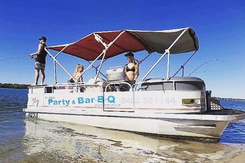 BBQ Boat Hire - Yamba Accommodation 0