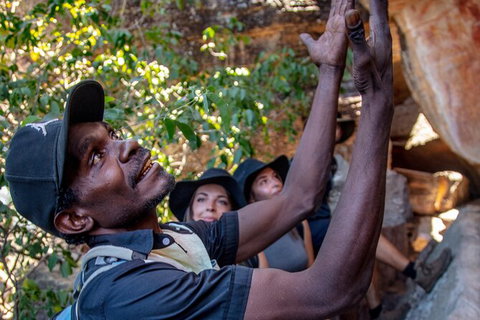 Arnhem Land Injalak Hill Full-Day Tour From Jabiru - Yamba Accommodation 0