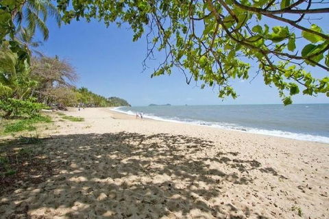 Airport Transfer - Palm Cove, Kewarra Beach & Trinity Beach To Cairns Airport - Yamba Accommodation 3