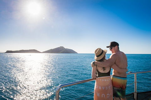 Day Sail The Whitsunday Islands On Atlantic Clipper From Airlie Beach - Yamba Accommodation 5