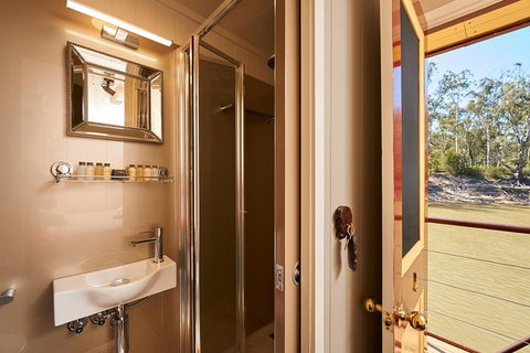 2 Night Upper Murray Escape Cruise - PS Emmylou - Yamba Accommodation 1