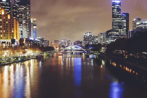 Departure Private Transfers: Melbourne To Melbourne Airport MEL In Business Car - Yamba Accommodation 7