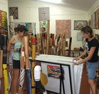 Top Didj and Art Gallery - Yamba Accommodation