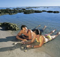 Blue Holes - Yamba Accommodation