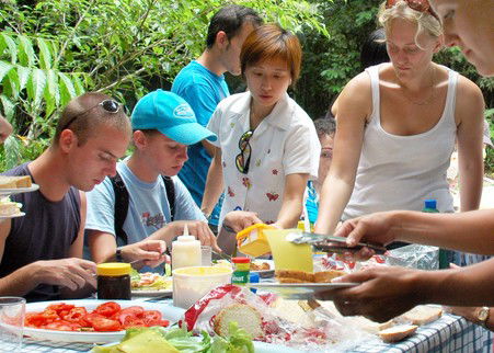 Jungle Tours And Trekking - Yamba Accommodation 3