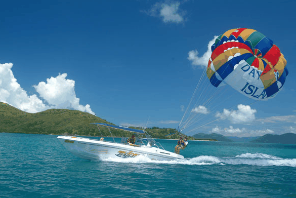 Island Parasail - Yamba Accommodation