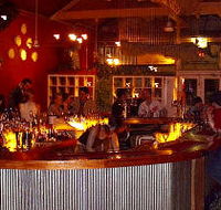 Monties Bar - Yamba Accommodation