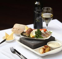 Strathmore Hotel - Yamba Accommodation