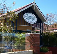 Lakers Tavern - Yamba Accommodation