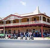 Royal Hotel Adelong - Yamba Accommodation