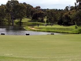 Flagstaff Hill Golf Club And Koppamurra Ridgway Restaurant - Yamba Accommodation 1