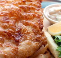 Blue Fish Seafood Restaurant - Yamba Accommodation
