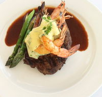 Helm Bar and Bistro - Yamba Accommodation