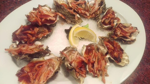 Dicey's Bar & Grill - Yamba Accommodation 3