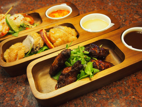 Dicey's Bar & Grill - Yamba Accommodation 5