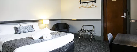 Shenanigans At The Imperial - Yamba Accommodation 1