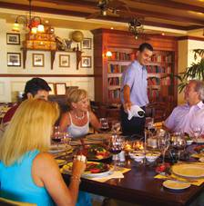 Royal Spoon - Yamba Accommodation 1