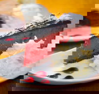 Andys Cherry Pie Cafe - Yamba Accommodation