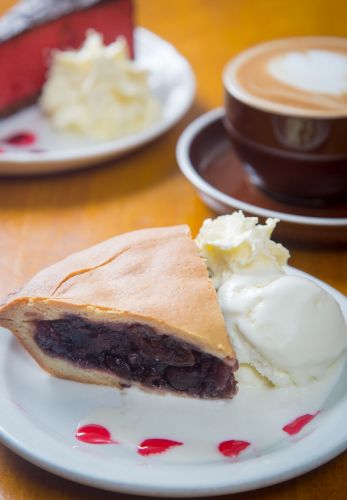 Andy’s Cherry Pie Cafe - Yamba Accommodation 1